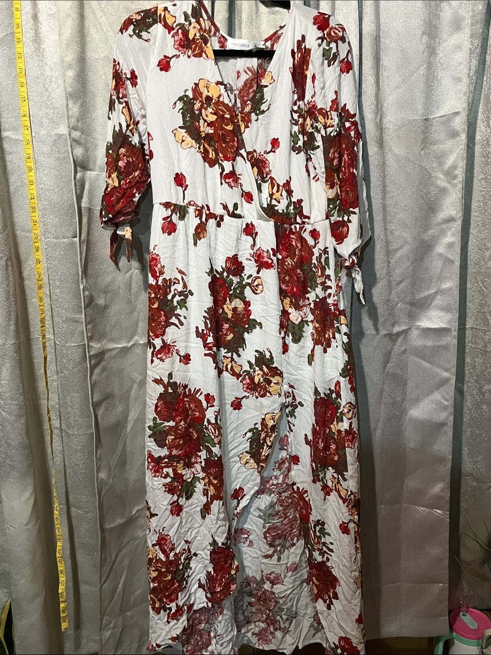 White Maxi Dress with Red Floral Print and Tie-Waist